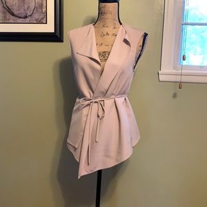 Black and white market vest